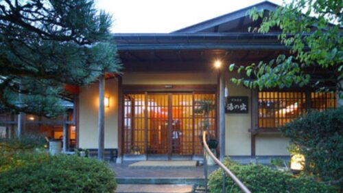湯桶温泉 湯の出旅館外観です。