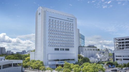 ホテルスプリングス幕張　外観です。