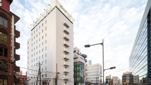 天然温泉 氷川の湯 スーパーホテルPremierさいたま・大宮駅東口　外観です。