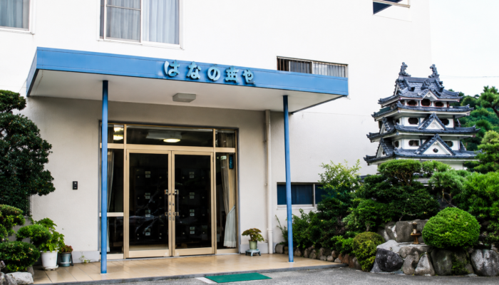 「民宿旅館ひよし」外観です。