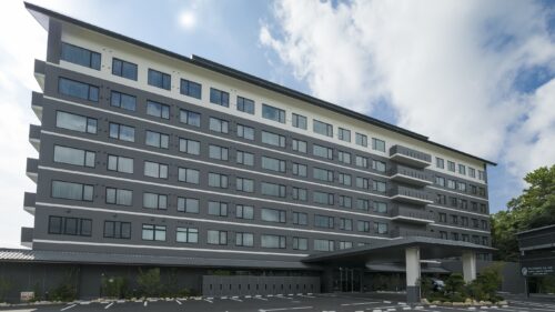 「グランヴィリオホテル宮島 和蔵」外観です。