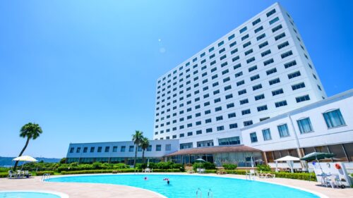 「メルキュール和歌山串本リゾート＆スパ」外観です。