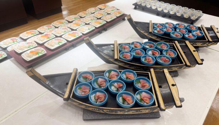 「伊東園ホテル土肥」料理一例です。