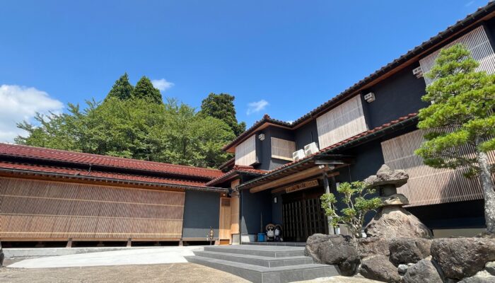 民宿いけもり1 「民宿 いけもり」外観です。
