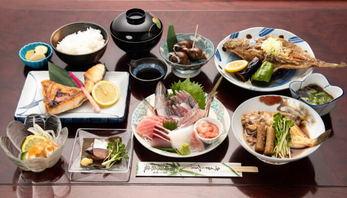 池田屋旅館2 「池田屋旅館」料理一例です。